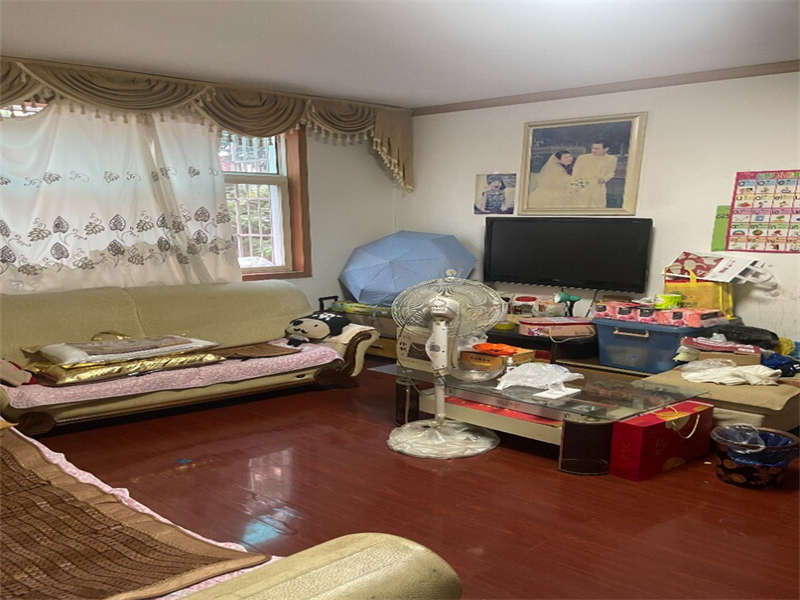 永宏佳园（南湖路44号）法拍房202号