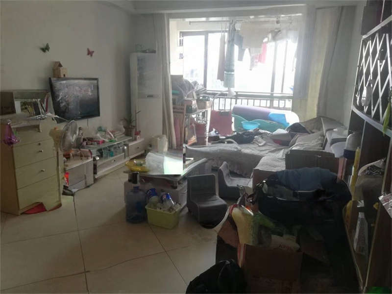 上东辛顿公寓法拍房南栋1802号