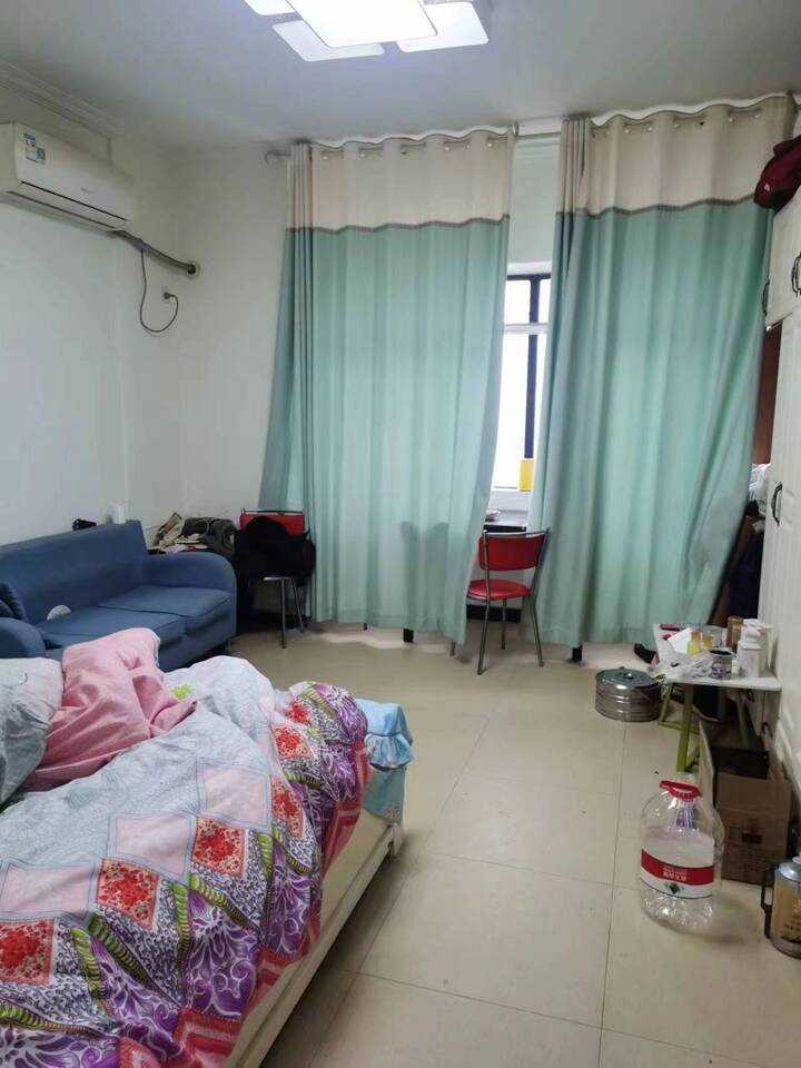 大汉月亮河畔（金桥市场集群）法拍房1-4、1-6、1-8栋2532室