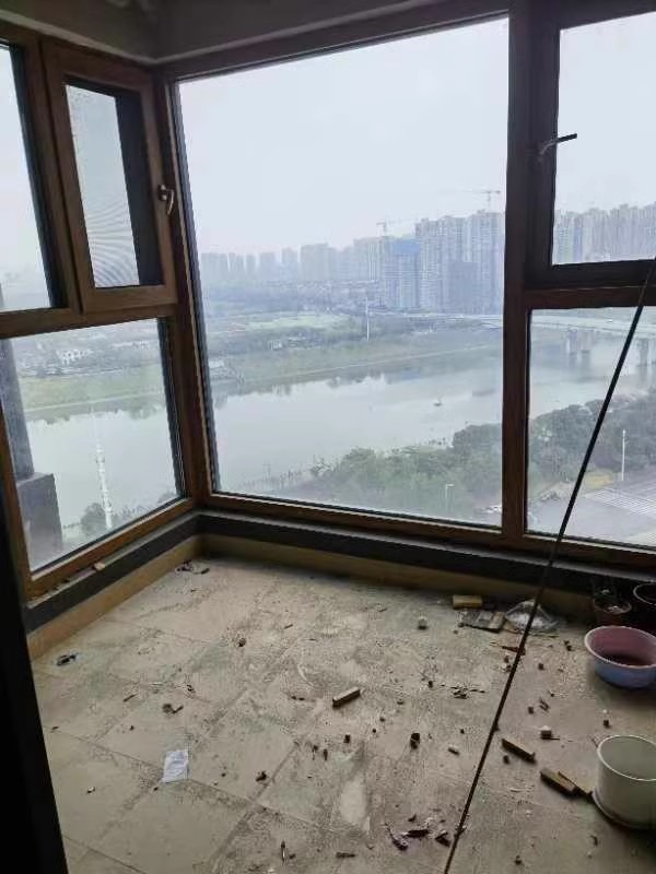 万科金域蓝湾法拍房9栋2103室
