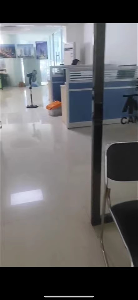 湘江世纪城富湾国际法拍房2栋2503（双学区）
