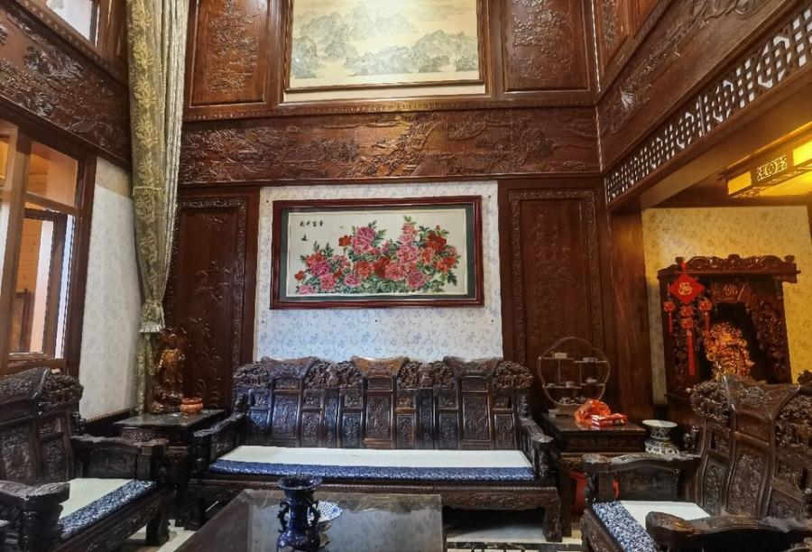 （稀缺别墅）红墅湾（吉联小区）法拍房64栋102号