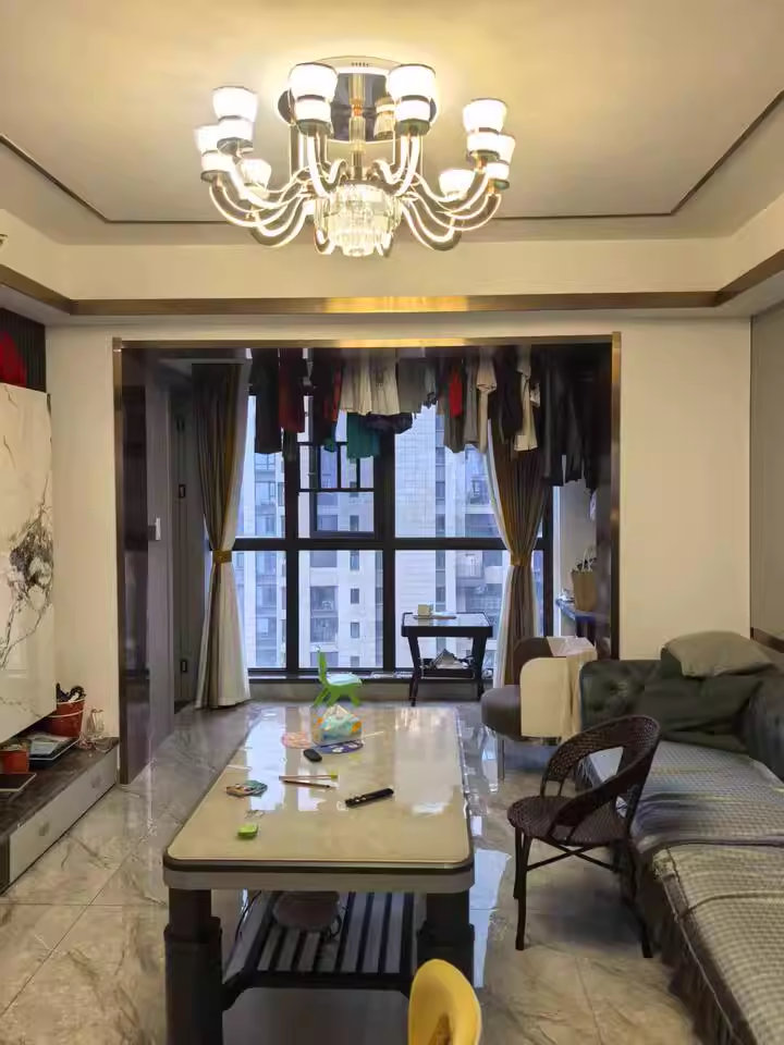 （8折 双学位）明昇壹城二期法拍房7栋3505号房