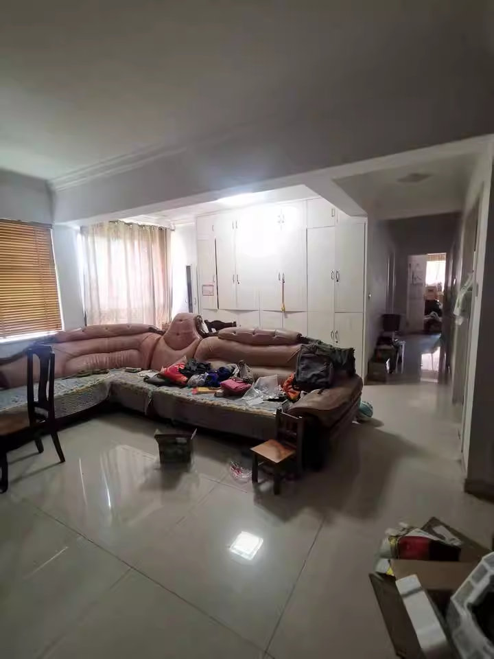 （6.5折）滨江君悦香邸法拍房7栋2005号房