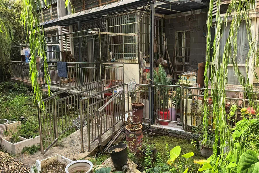 （7折带花园）申奥美域（美域公寓）法拍房4栋102号房