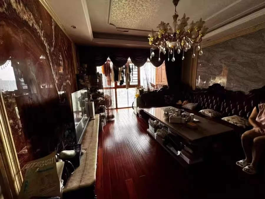 （7.5折精装）星城映象家园法拍房13栋1804号及室内物品