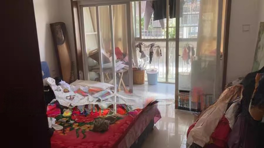 景悦和苑法拍房3栋105室