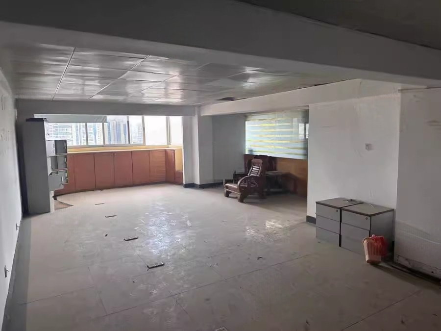 东成大厦（东城大厦）法拍房2410房